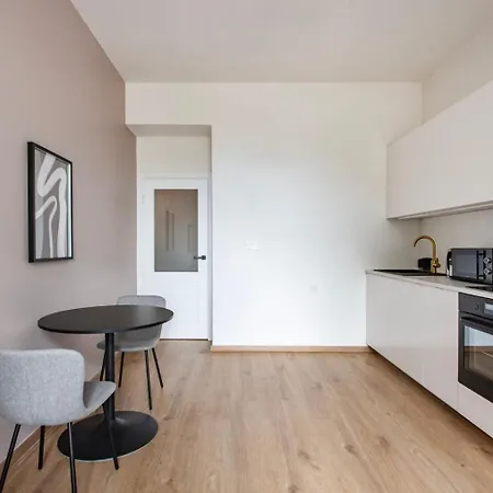 דירה Blueground Vrsovice Furnished Equipped Prg-5