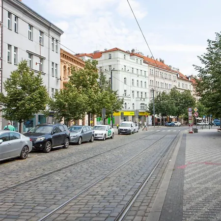 Apartment Blueground Vrsovice Furnished Equipped Prg-5 *