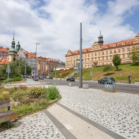 Appartement Blueground Vrsovice Furnished Equipped Prg-5